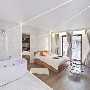 Yourapart Chmielna Park Exclusive Z Wanna Wolnostojaca Lub Jacuzzi